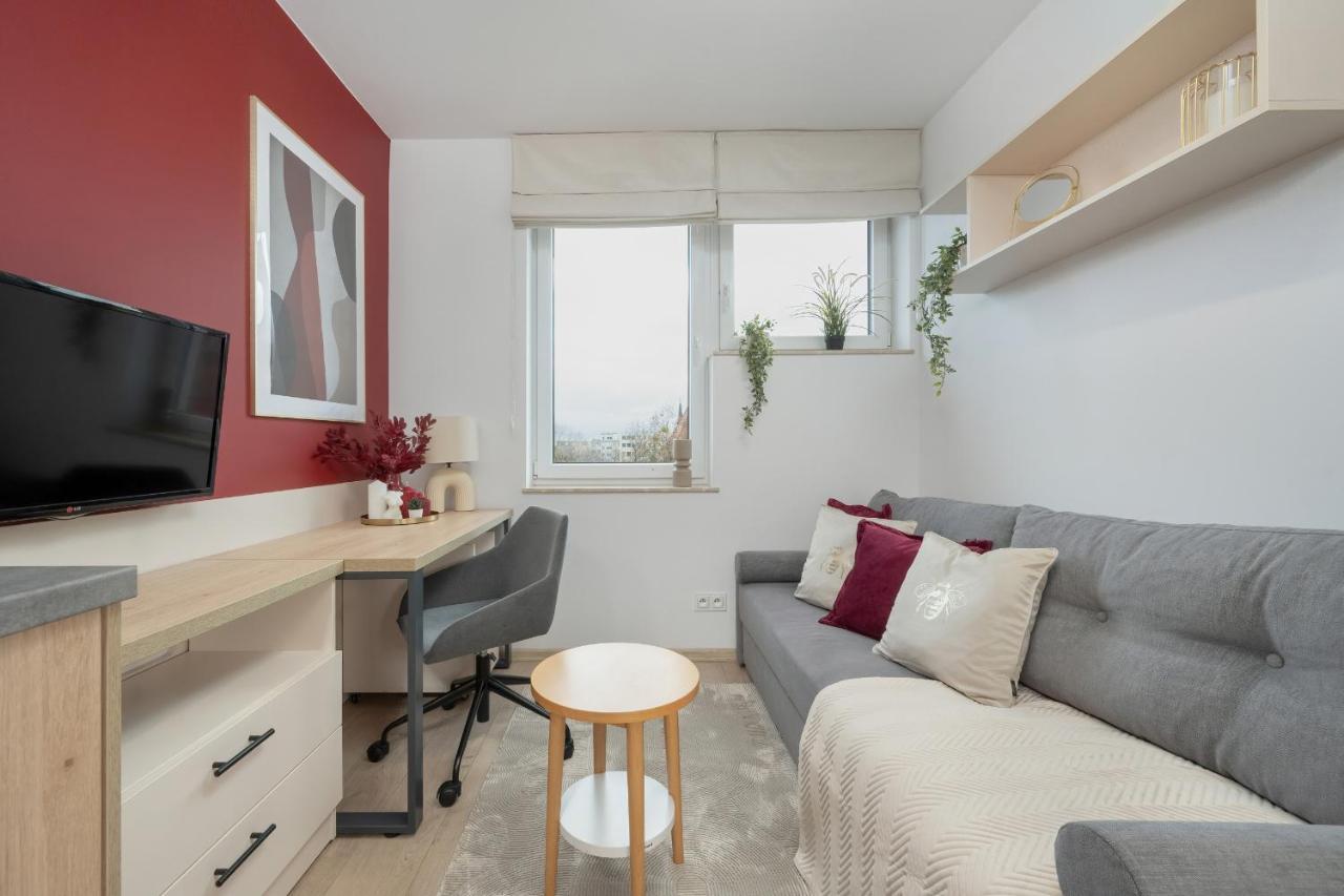 Trendy Studios With Home Office Near Wroclaw Main Station By Noclegi Renters Eksteriør bilde