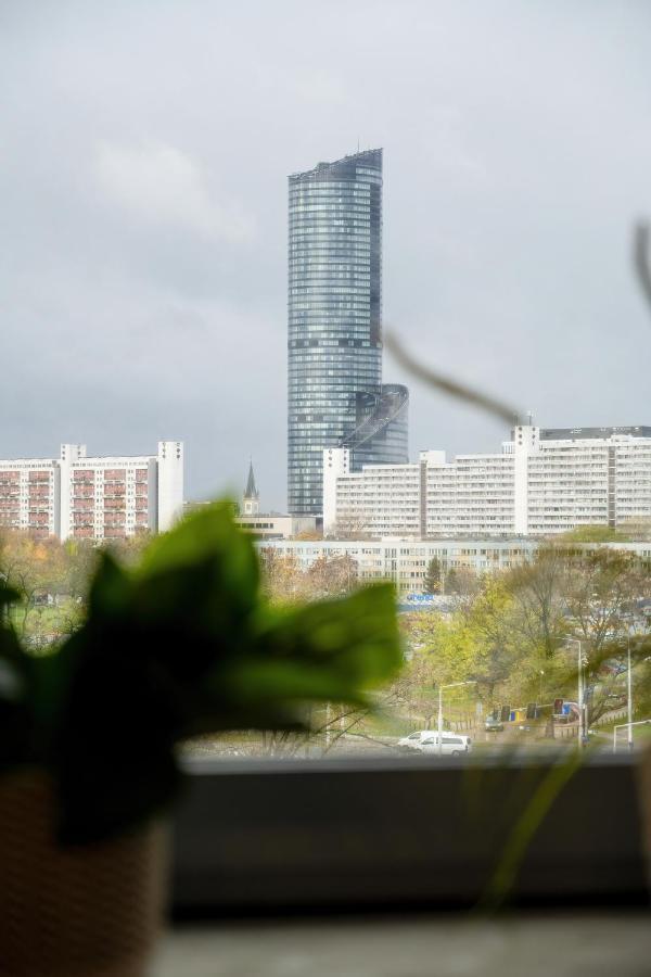 Trendy Studios With Home Office Near Wroclaw Main Station By Noclegi Renters Eksteriør bilde