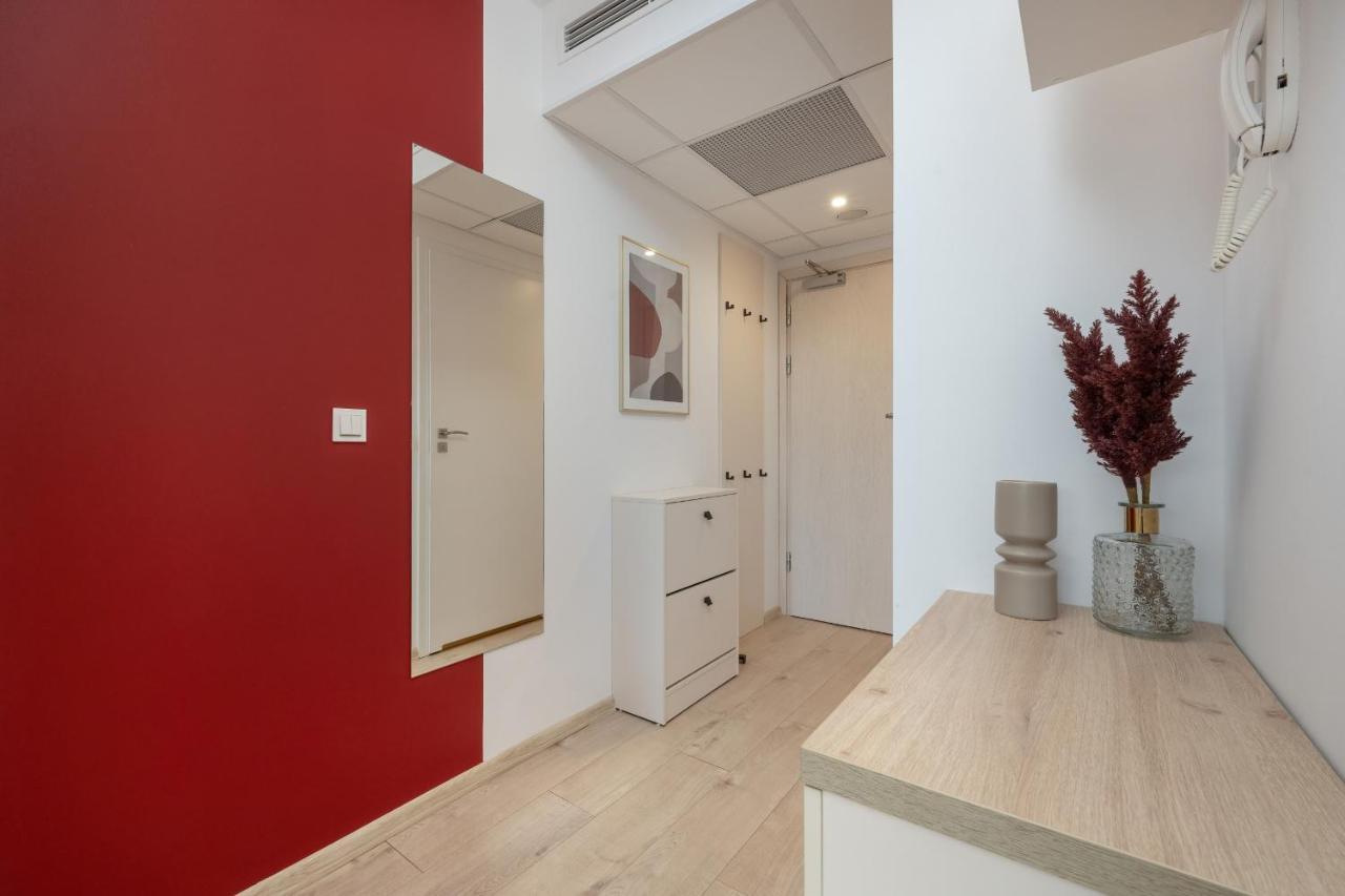 Trendy Studios With Home Office Near Wroclaw Main Station By Noclegi Renters Eksteriør bilde